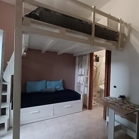 Casacleo Apartman *